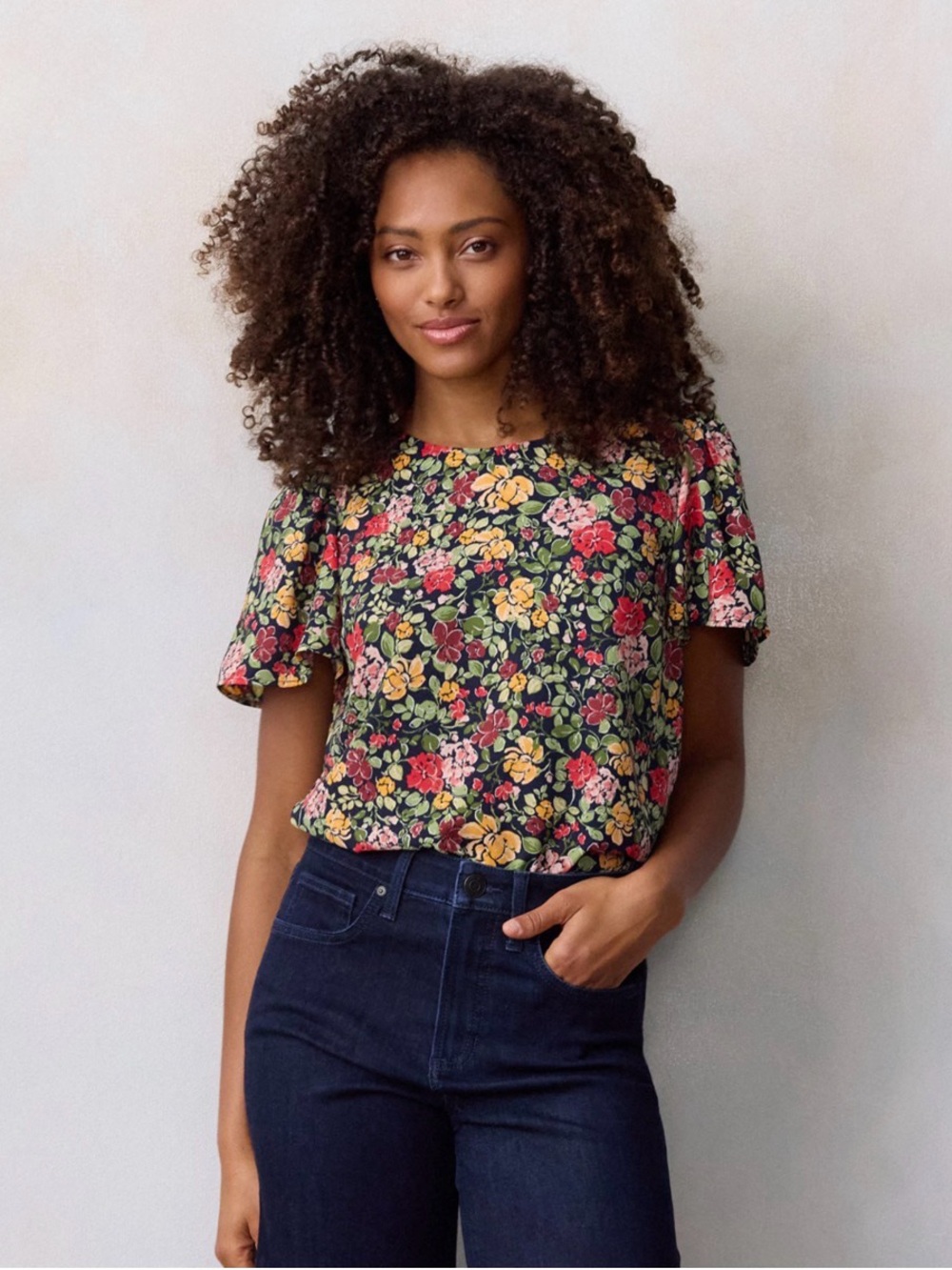 Lauren Conrad Floral Flutter Sleeve Crewneck Blouse